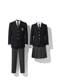 獨協埼玉中学校の制服