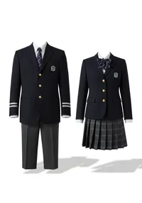 穎明館中学校の制服
