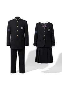日出学園中学校の制服