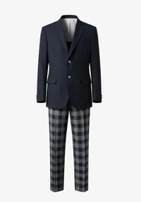 京華中学校の制服