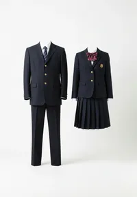 神戸龍谷中学校の制服