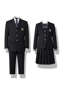 目黒学院中学校の制服