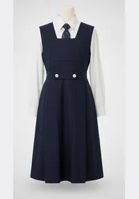 清泉女学院中学校の制服