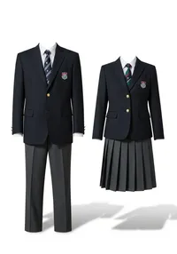 横浜創英中学校の制服