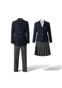 横浜翠陵中学校の制服
